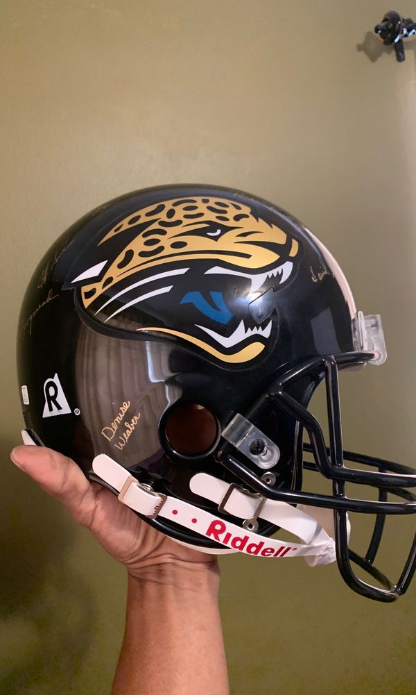 Official Jaguar Helmet for Sale in Jacksonville, FL - OfferUp