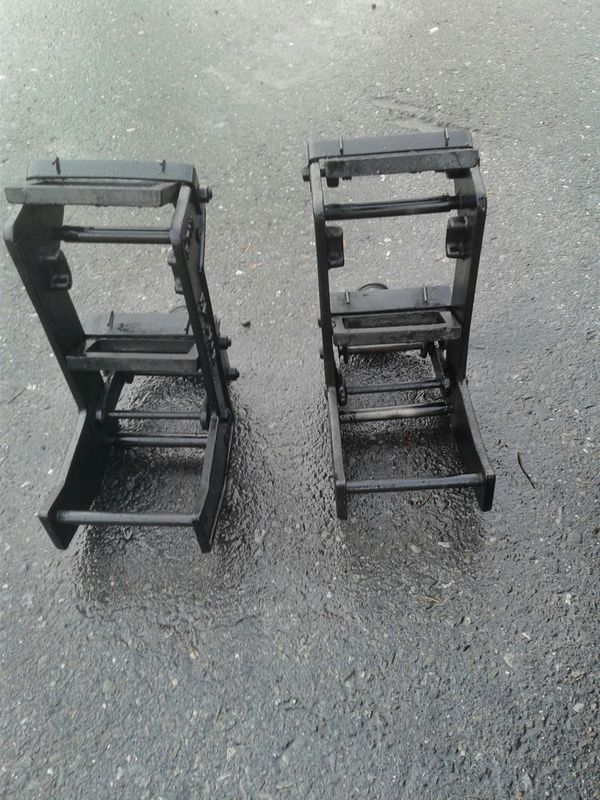 A pair of 2 hi jack 2x4 wall jacks for Sale in Port Orchard, WA OfferUp