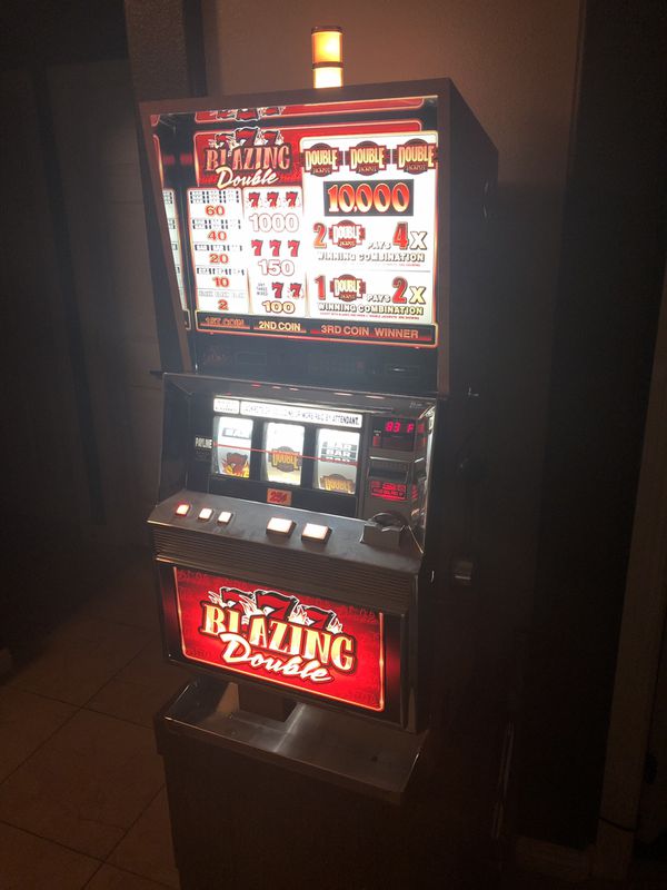 blazing 777 5 reel slot machine