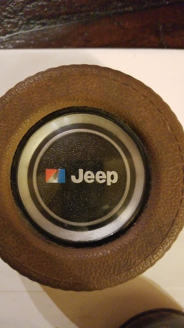 Original AMC Jeep Horn Button for Sale in Lake Stevens, WA OfferUp