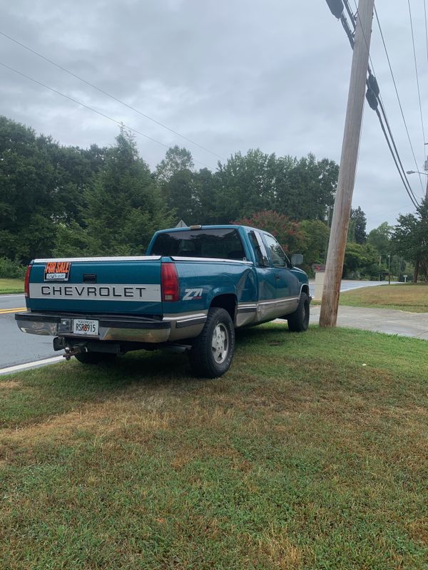 1993 Chevy Silverado z71 off-road for Sale in Marietta, GA - OfferUp