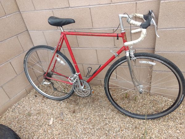 1987 TREK 560 PRO SERIES ROAD BIKE for Sale in Tucson, AZ - OfferUp