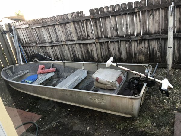 14' foot v Hull aluminum boat for Sale in Princeton, FL ...