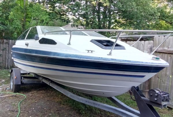 Boat.bayliner Capri 125 HP force outboard for Sale in STENNIS CTR, MS ...