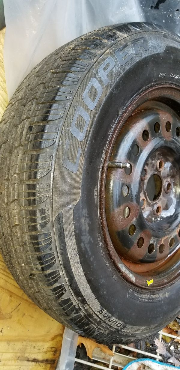 14 inch tire with rim for Sale in Springfield, MA OfferUp