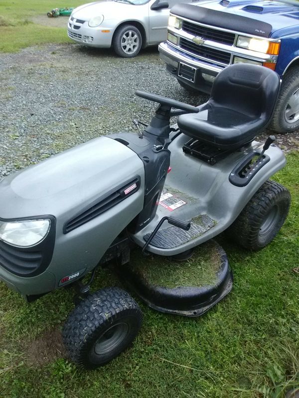 42 in deck craftsman riding lawn mower for Sale in Montrose, PA OfferUp