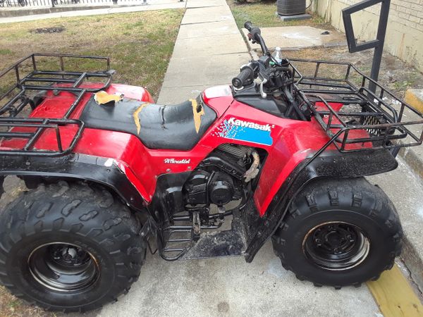 Kawasaki Bayou 300 4 wheeler for Sale in Dallas, TX - OfferUp