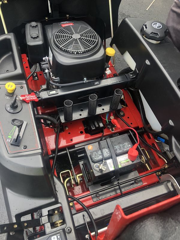 Toro Zero Turn Mower W/Bagger And Mulching Kit for Sale in Meriden, CT