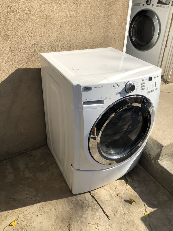 Maytag 4000 Series washer. 4.5 cu. ft for Sale in Sacramento, CA OfferUp