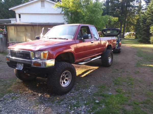 91 Toyota SR5 ext cab 4x4 for Sale in Concrete, WA - OfferUp