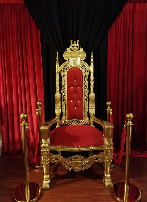 Prom throne chairs Rentals, for Sale in Los Angeles, CA - OfferUp