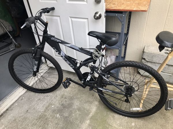 vertical hitch bike rack