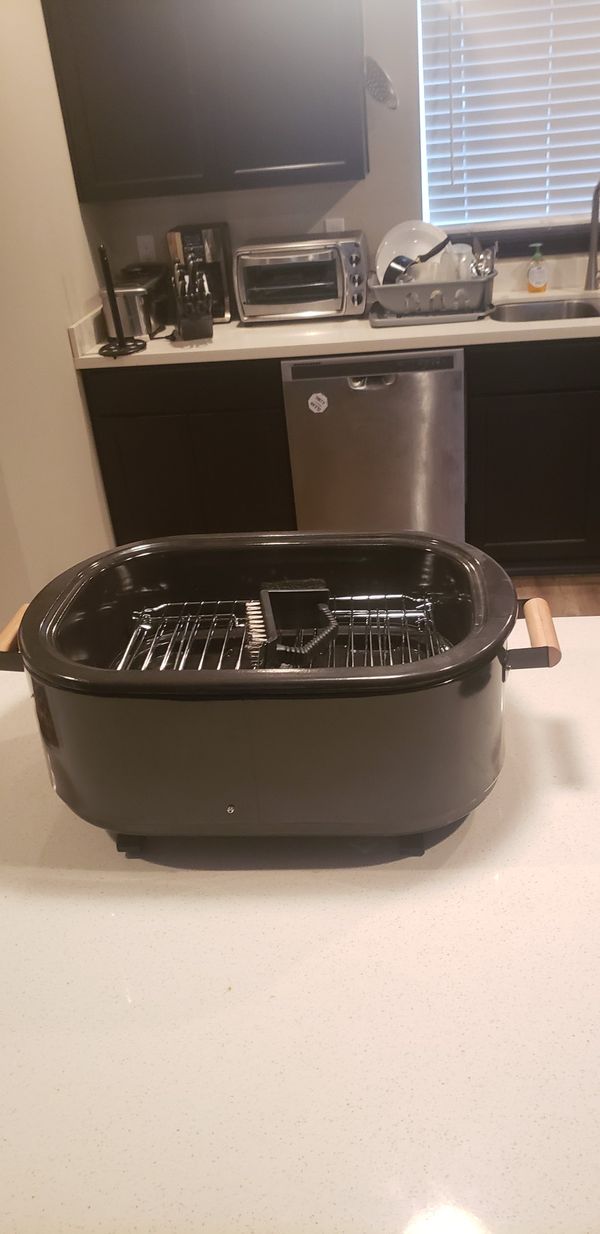 Rival KC Electric Smoker for Sale in Everett, WA OfferUp