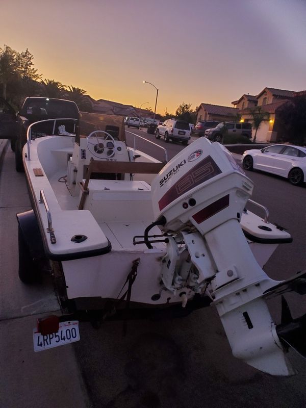 1983 sea squirt center console 16ft Boat for Sale in 