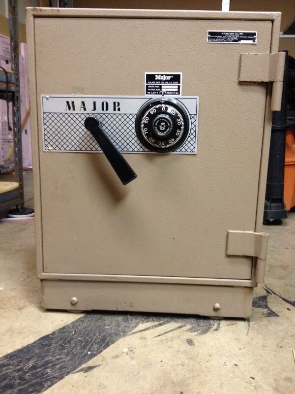 Major Safe Co. Model 1512 for Sale in Bedford, TX OfferUp