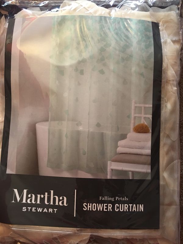 Martha Stewart Falling Petals Shower Curtain For In Long Beach Ca Offerup