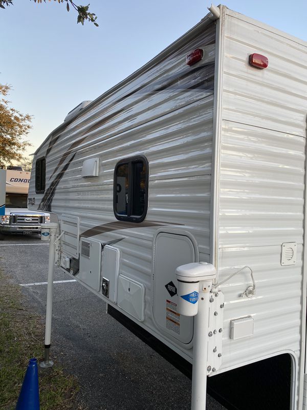 2018 Travel Lite 800X truck bed camper for Sale in