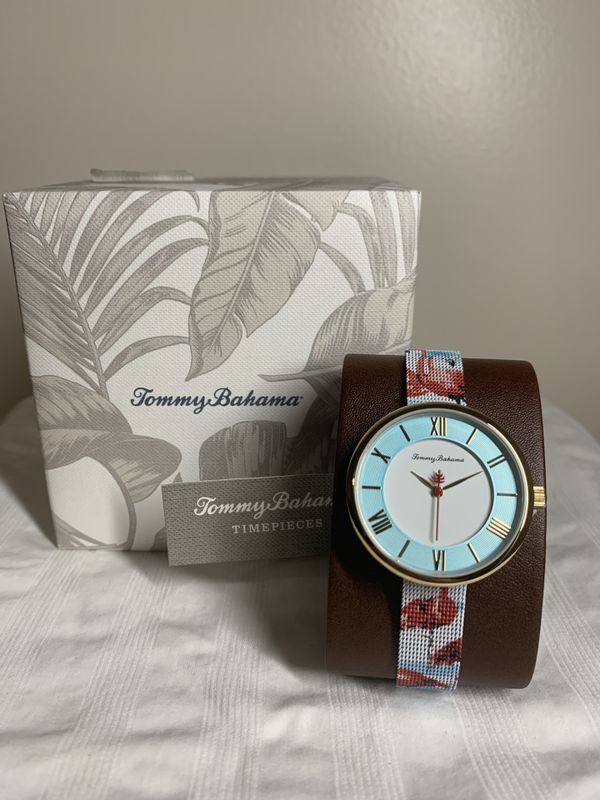 tommy bahama flamingo suitcase