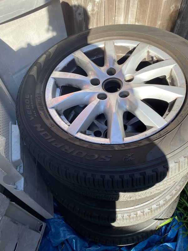 Porsche Cayenne tires and rims 5x130 bolt pattern/ 18’s tires for Sale