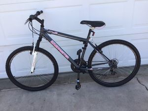 ROADMASTER BIKE 26”GOOD CONDITIONS for Sale in Glendale, AZ