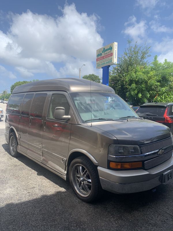 2006 Chevy Express Conversion Van for Sale in Miami, FL - OfferUp