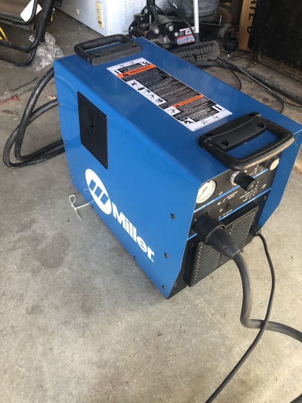 Miller Spectrum 2050 55 amp 220v plasma cutter like new for Sale in ...