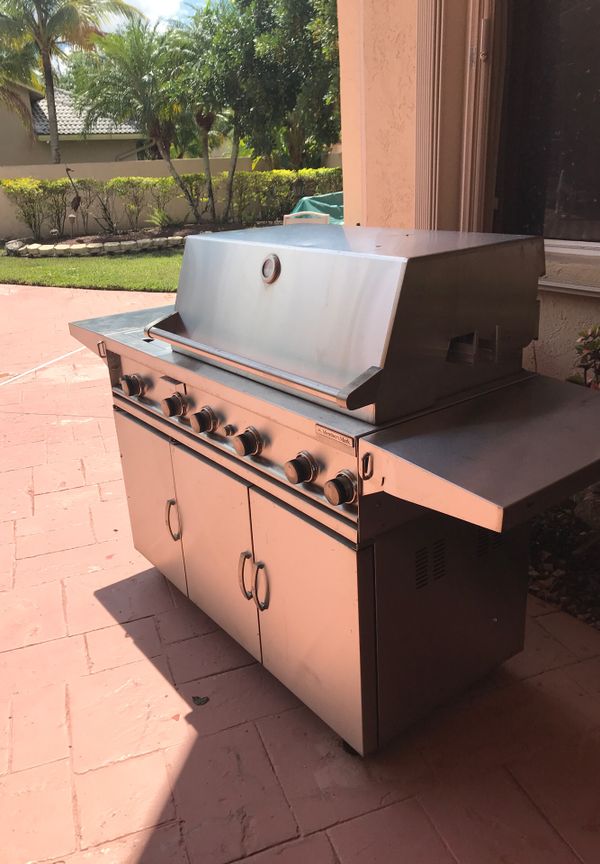 King size BBQ gas Grill Members Mark 100 Stainless Steel with
