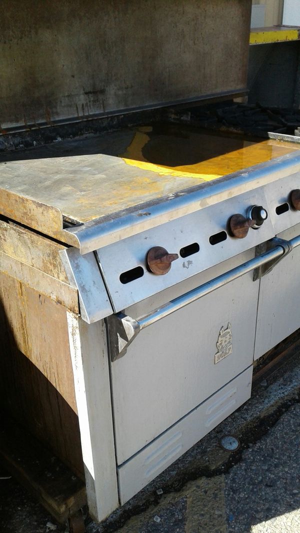 Wolf commercial stove with ovens for Sale in Kingman, AZ OfferUp
