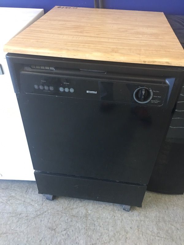 WHIRLPOOL PORTABLE DISHWASHER/6 MONTH WARRANTY for Sale in Garfield