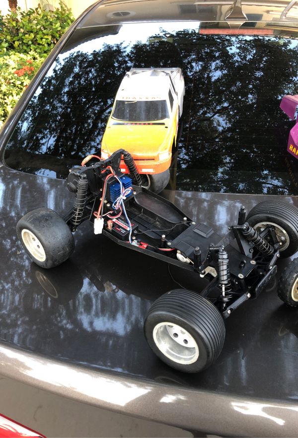 vintage traxxas rustler body