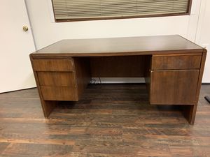 New And Used Desk For Sale In Columbia Sc Offerup