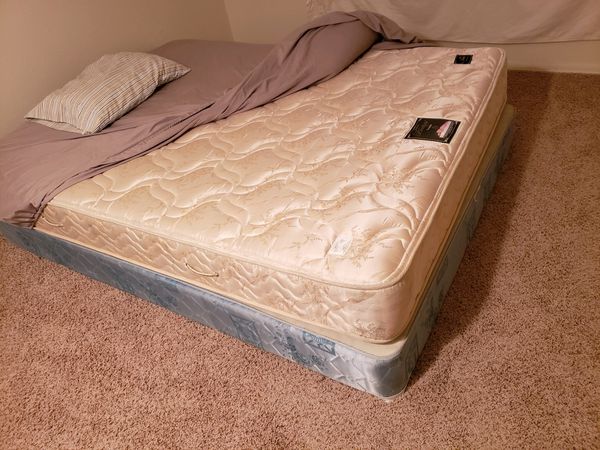 used queen mattresses for sale