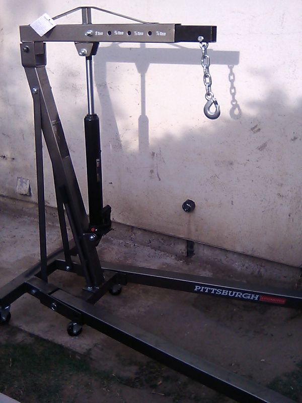 Pittsburgh 1ton Engine hoist for Sale in Tulare, CA - OfferUp