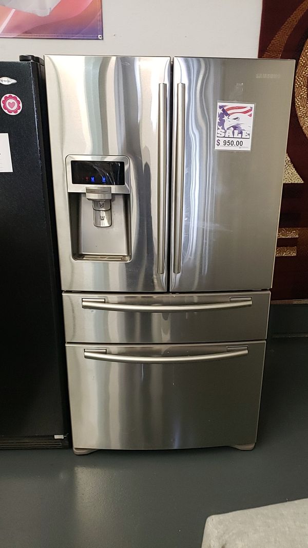 4 DOOR STAINLESS STEEL SAMSUNG REFRIGERATOR for Sale in Richmond, VA