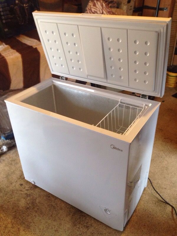 Midea 220l deep freezer hs 258c for sale in south holland il offerup