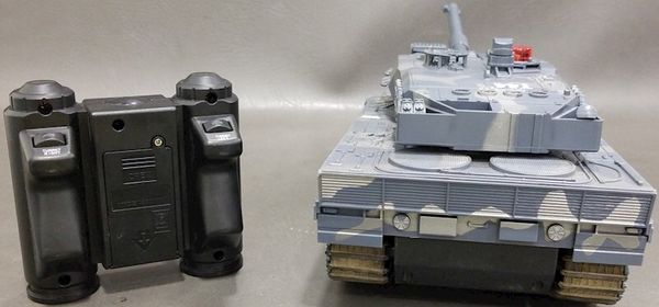 red laser force rc assault tanks