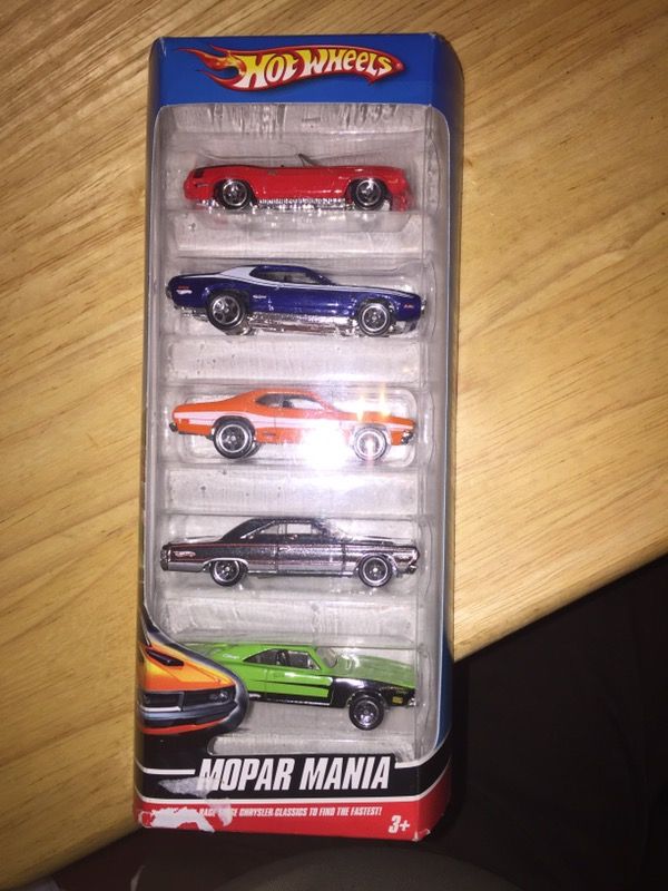 hot wheels mopar collection