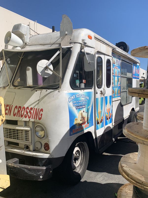 Soft serve ice cream truck for Sale in Anaheim, CA - OfferUp