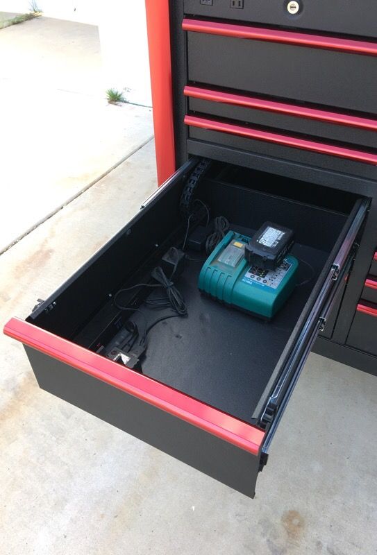 Matco 6s tool box with hutch for Sale in Glendale, AZ OfferUp