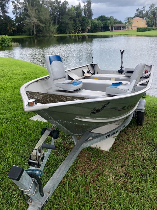 Bass Tracker 14 foot V Hull Aluminum John Boat for Sale in Cooper City ...