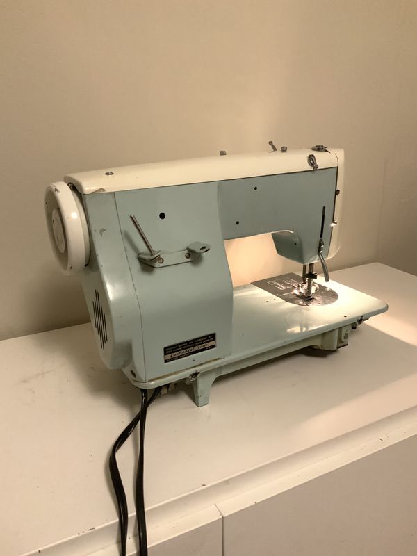 Industrial strength Singer dressmaker by Koyo Japan sewing machine for