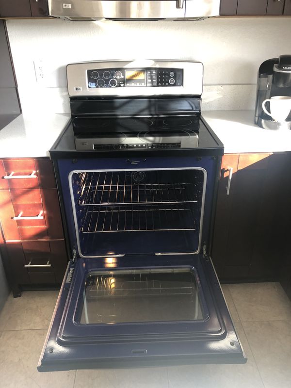 LG Electric Range Stove READ ALL MODEL NO. LRE30755ST/01 for Sale in