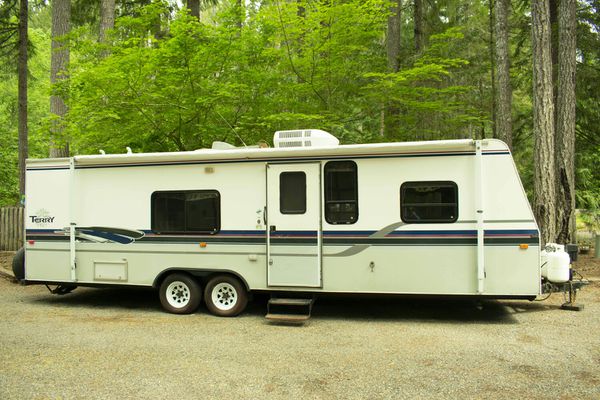 1997 terry 27 foot RV bunk house for Sale in Hoodsport, WA