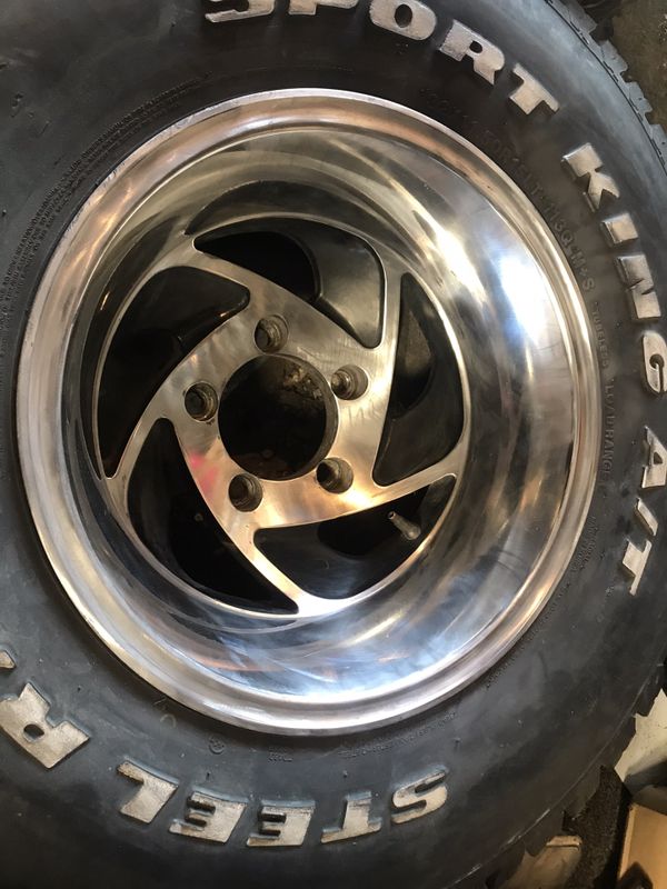 15x10 5x5.5 polished aluminum wheels for Sale in Los Angeles, CA - OfferUp