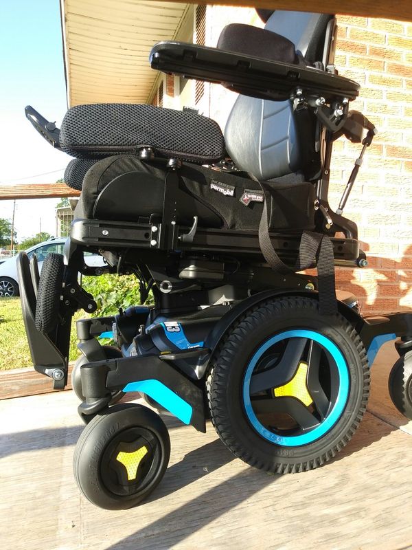 (Brand New) NuMotion Power Wheelchair Permobil (Plus Accessories