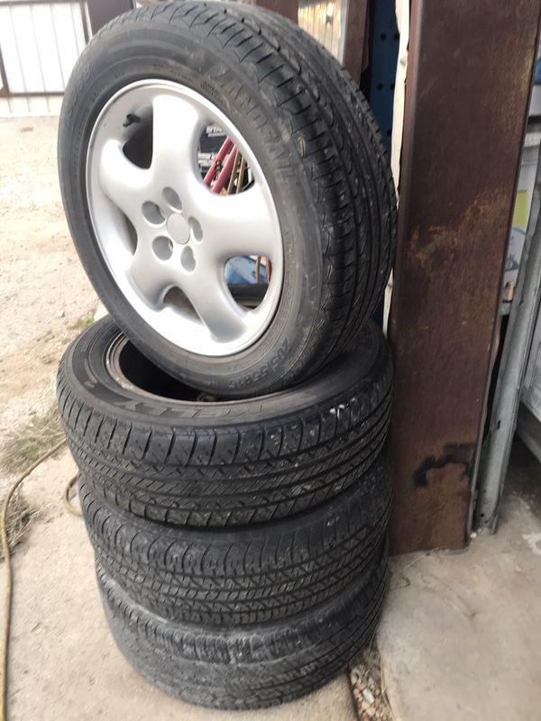 Chrysler PT cruiser touring edition 16” aluminum rim wheel with used