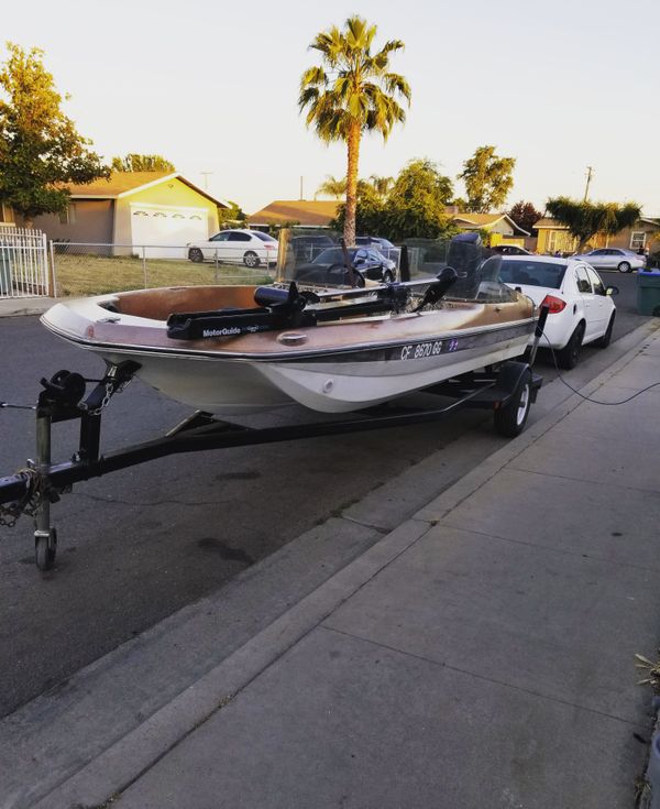 monarch 17 sailboat