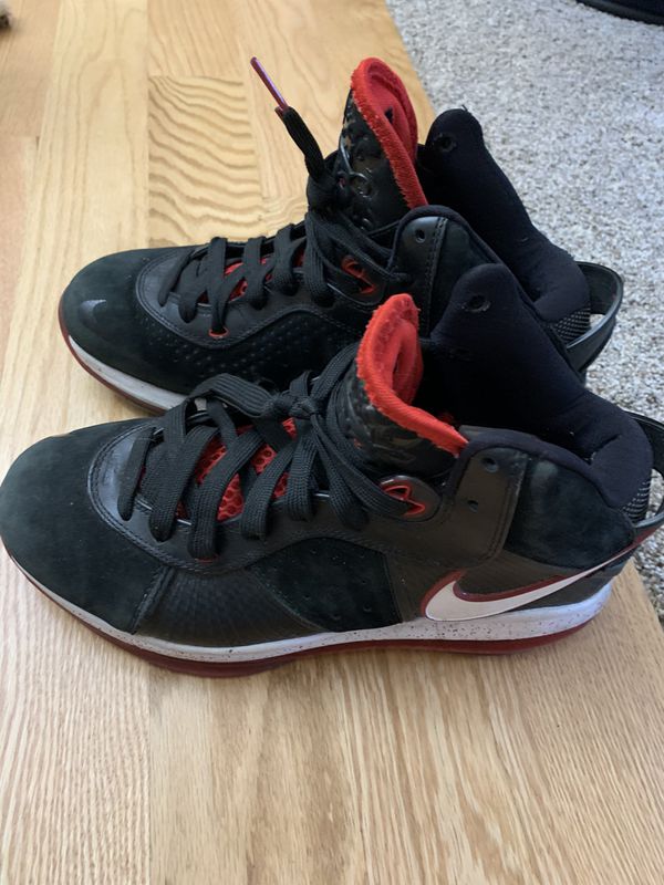 Lebron James hi-tops for Sale in Tacoma, WA - OfferUp
