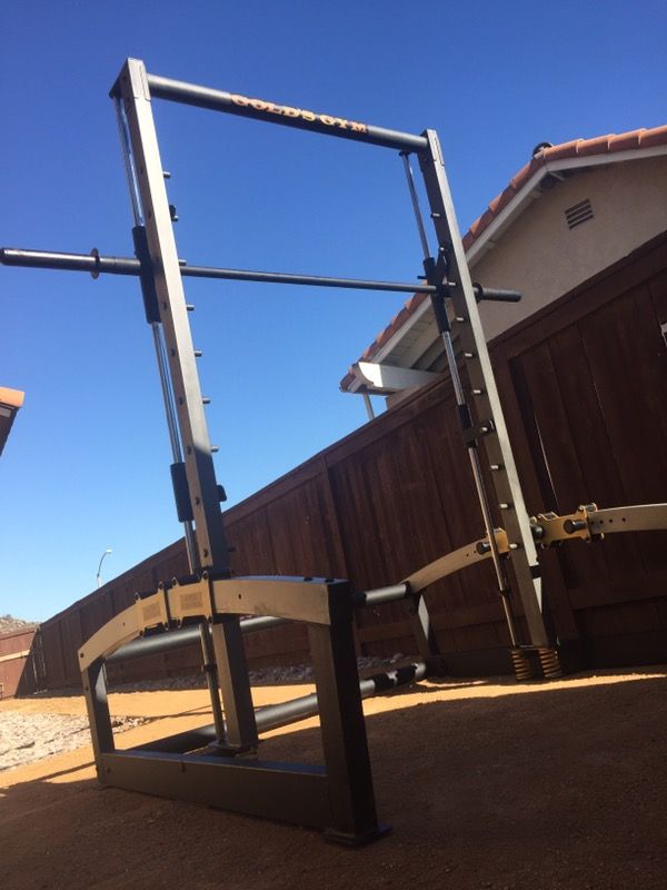 GOLDS GYM POWER AXIS SMITH MACHINE for Sale in El Cajon, CA OfferUp