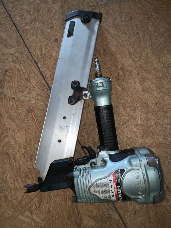 Hitachi Air Framing Nail gun NR90AE tools for Sale in Kenbridge, VA